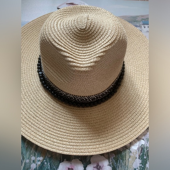 🏖️🌸Jessica Simpson Beachy Sun Hat With Beads🌸🏖️ - Picture 3 of 11